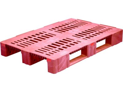 Паллет п/э 1200х800х150 перфорированный усиленный (версия 2), на 3-х полозьях цв. красный (TR 1208-3-2 красный)