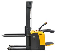 Штабелер самоходный 1,5 т 5,6 м XILIN CDDK15S Li-ion двухуровневый (с платформой) 24/225 В/Ач